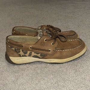 Kids sperry cheetah size 3.5 boat shoes
